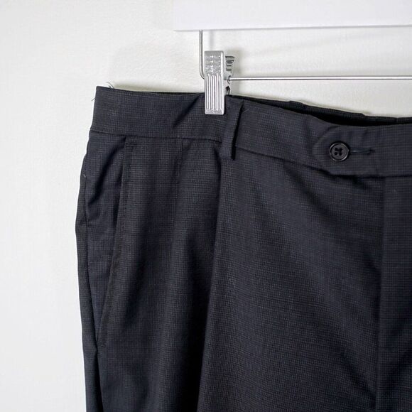 Hart Schaffner Marx 42R Wool Gray Check Suit 39/31 2 Piece 2 Button High Rise Pl - Picture 2 of 16